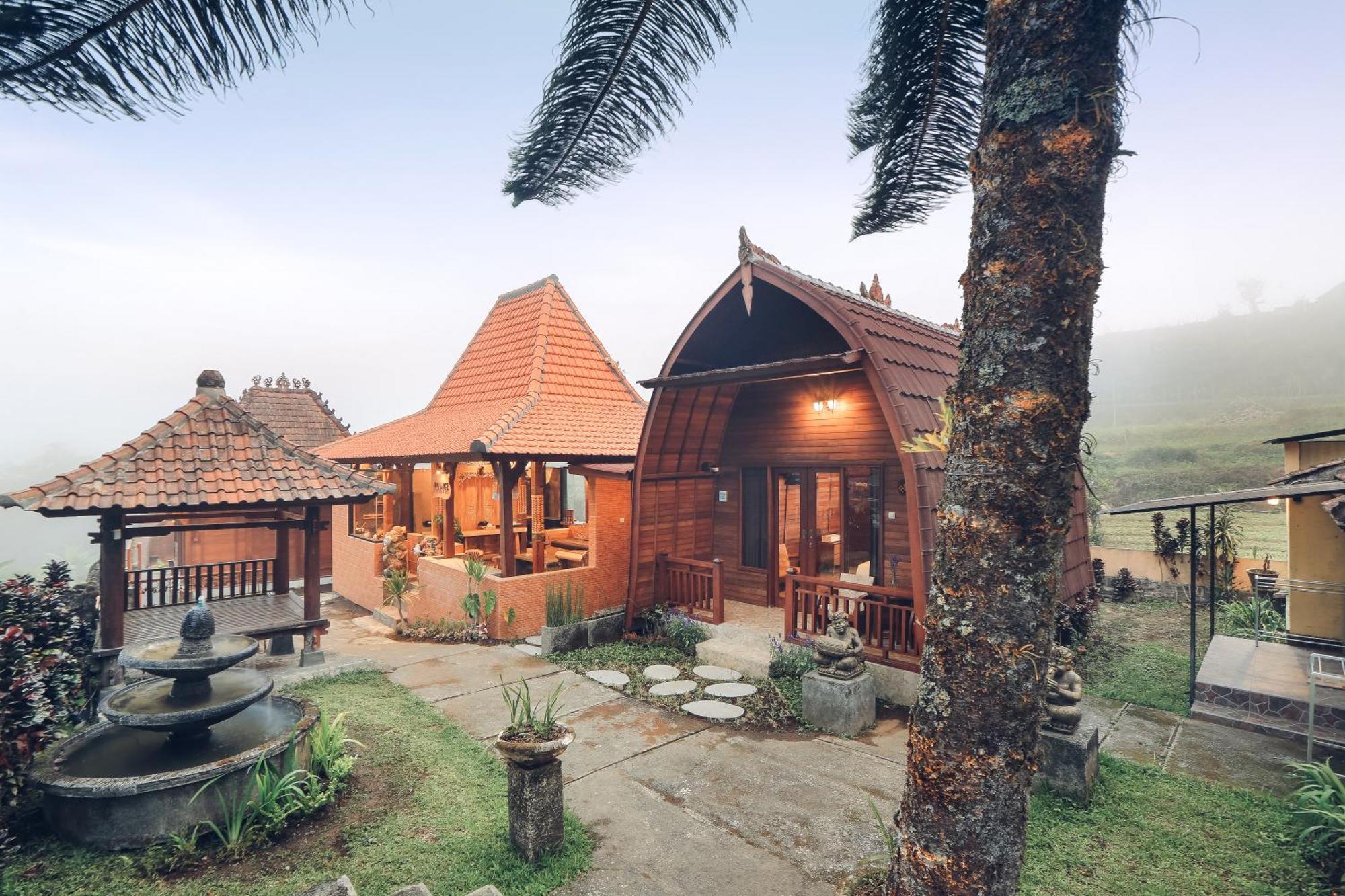 Tunjung Sari Villa Bedugul 贝都古 外观 照片